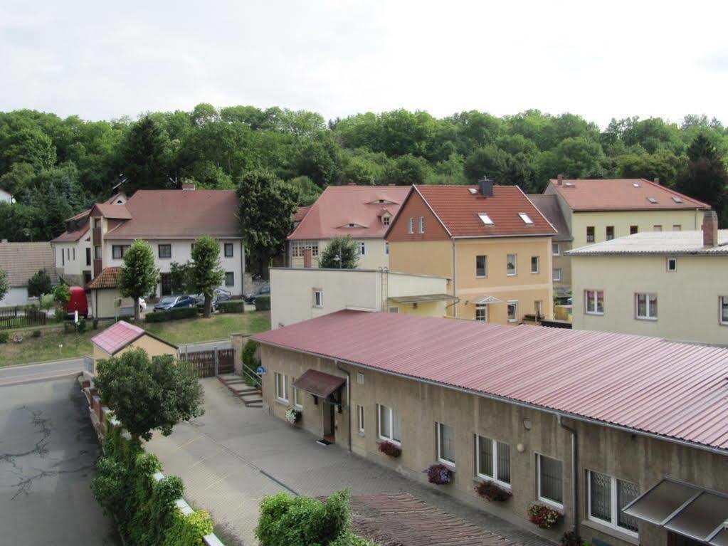 Hotel Am Markt Eckartsberga Exterior foto